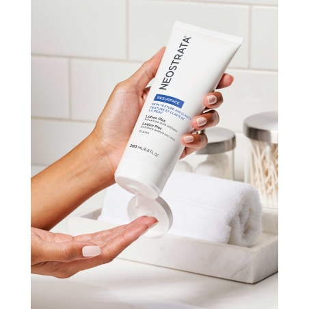 Lotion Plus 15% AHA Neostrata Resurface, lotion exfoliante à l'acide glycolique pour le corps, flacon de 200 ml
