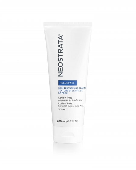 Acide glycolique 15% : la formule de la Lotion Plus Neostrata pour exfolier et lisser la surface de la peau du corps
